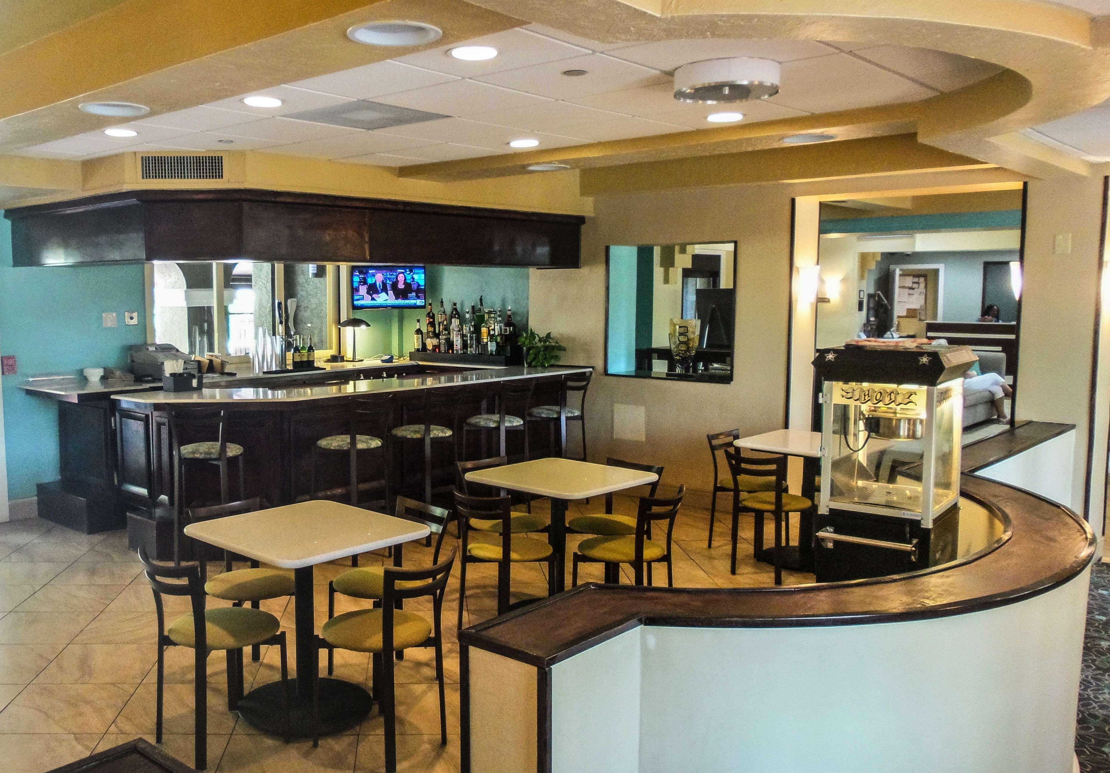 Best Western Plus Deerfield Beach Hotel & Suites Ngoại thất bức ảnh