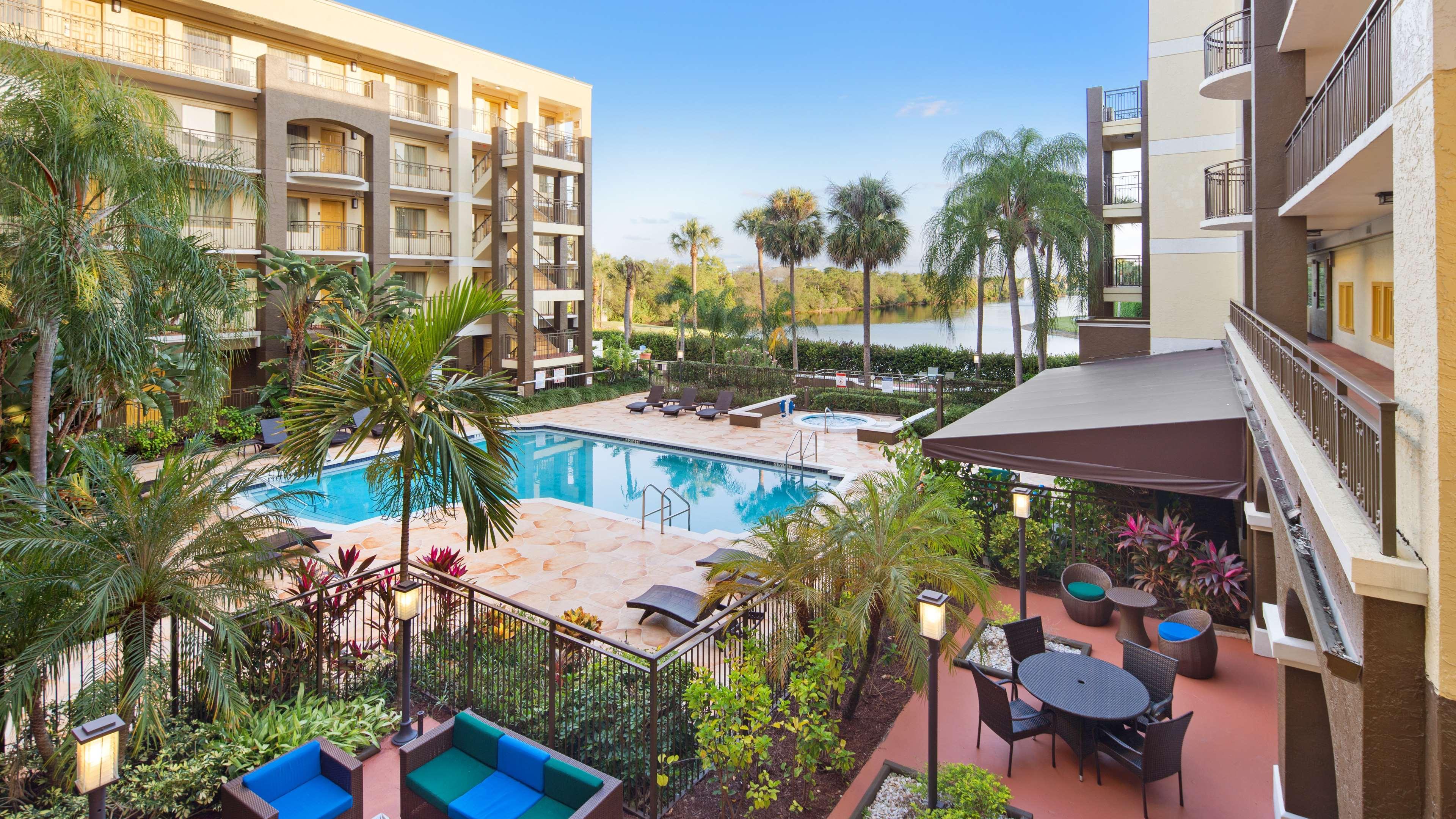Best Western Plus Deerfield Beach Hotel & Suites Ngoại thất bức ảnh